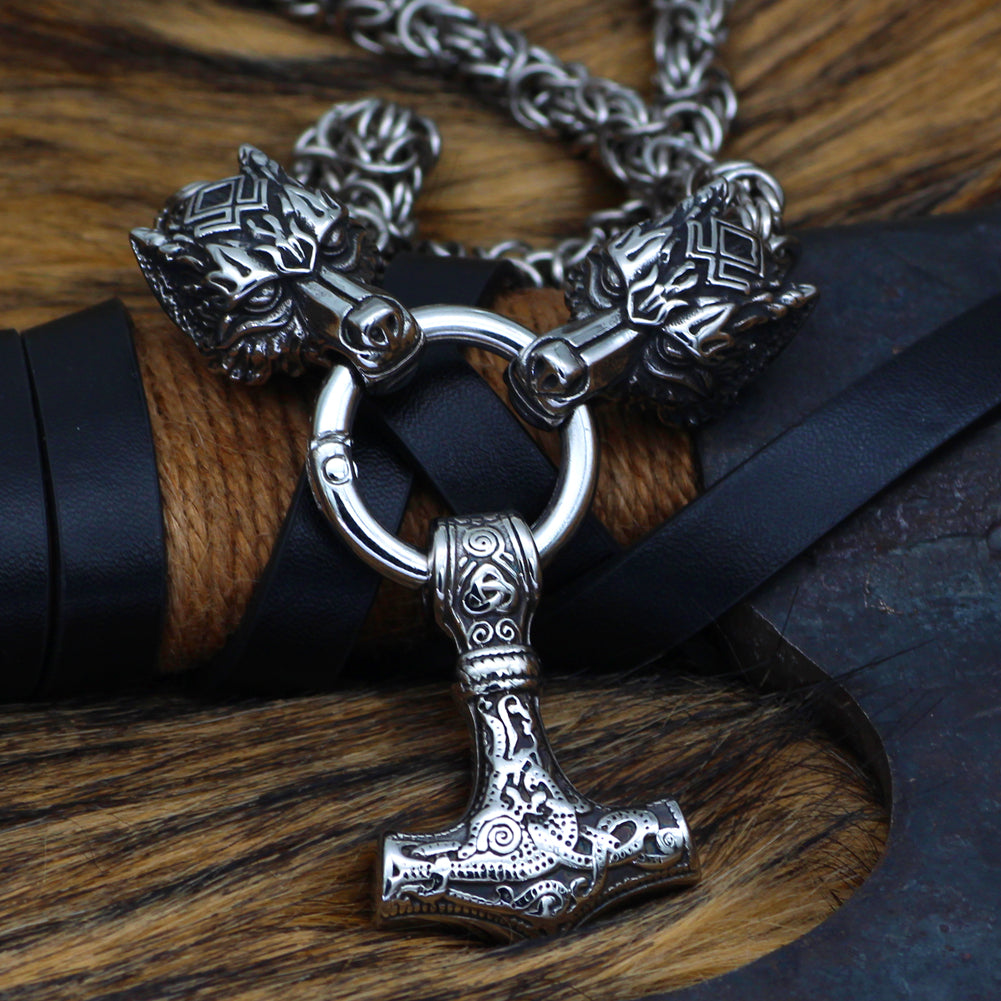 King Chain With Wolf Head & Silver Mjolnir Pendant