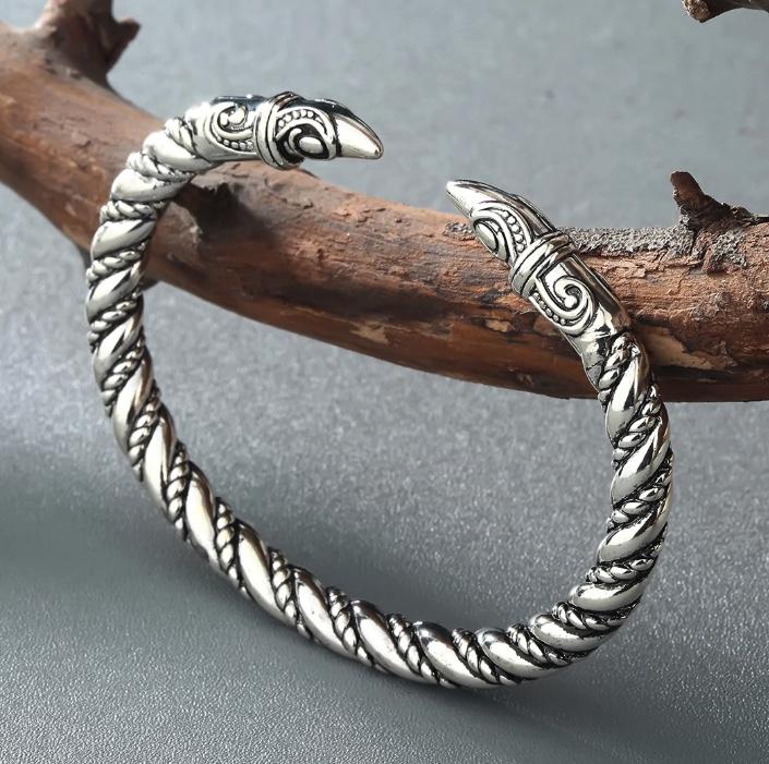 Viking Bracelet Bronze, Odin's Wolves, Viking Jewelry, Norse, Fenrir  Bracelet, Ragnar Bracelet, Viking Torc Bracelet, Celtic Torque, Armband -  Etsy